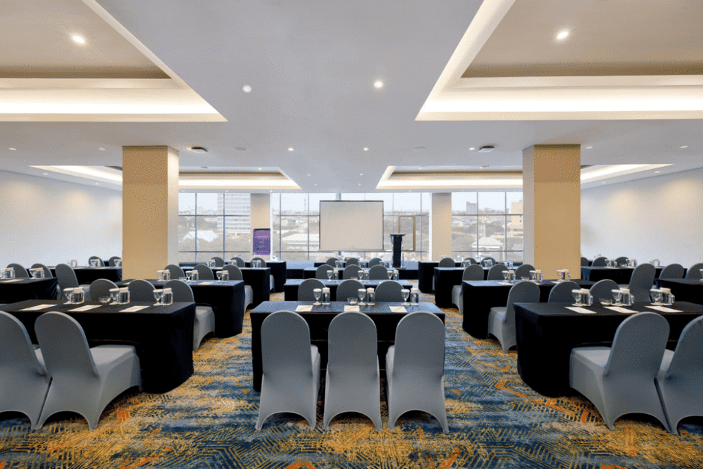 Archipelago's Aston Inn Pantai Losari Meeting Room